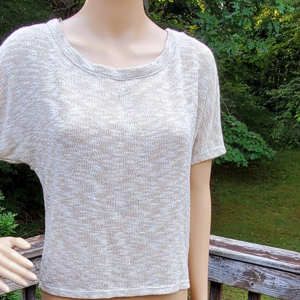 S.O.Y Knit Top Gold/Cream Short Sleeve Detail Back
